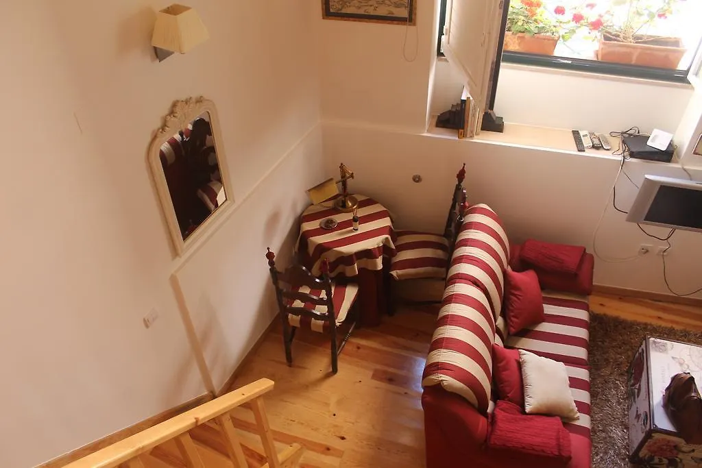 Apartment Bairro Alto House, By Timecooler Portugal